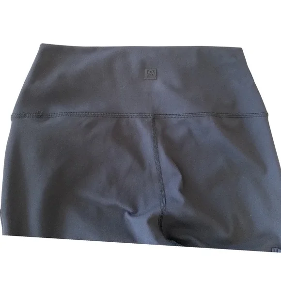 Avalanche Outdoor Supply Co Womens Cargo Leggings Black High Rise - Picture 4 of 11